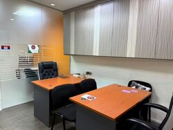 High Street Centre (D6), Office #451586251